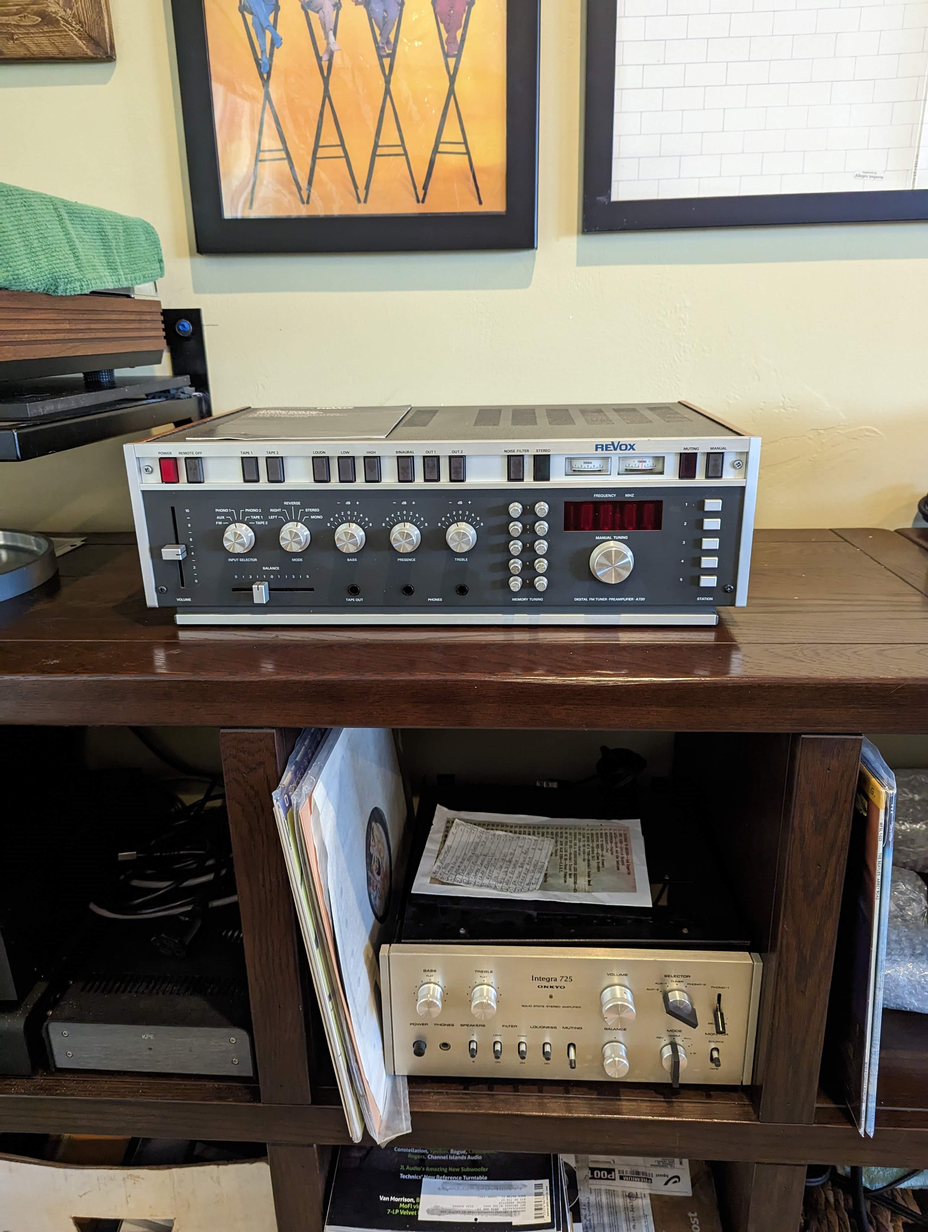 REVOX A720